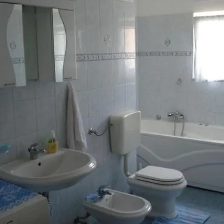 アパート In With Sea View, Balcony, Air Conditioning, Wifi 5113-3 *
