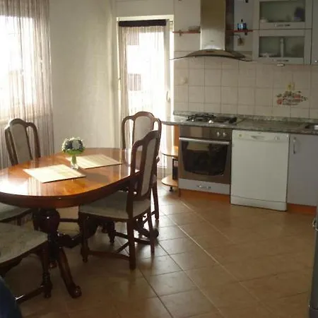 In With Sea View, Balcony, Air Conditioning, Wifi 5113-3 Apartament *